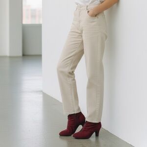 Aerosol's Women's Booties Heel Rest Zip Up Maroon Suede, Size 8M